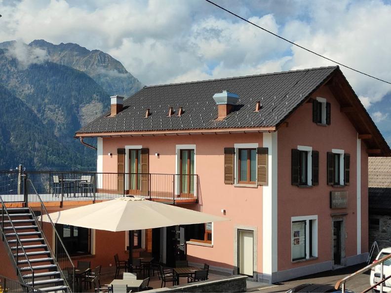 Image 0 - Symphony Hotel & Restaurant